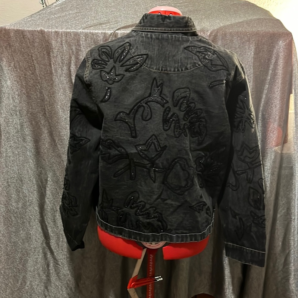 Women’s jean jacket